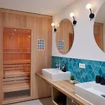 Pidder-lyng Haus 1 *