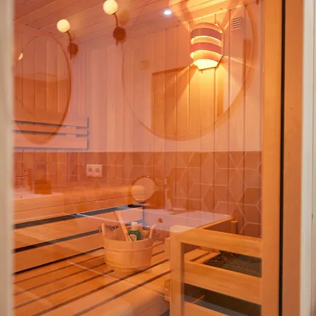 Pidder-lyng Haus 1 *